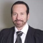 עו"ד צבי אבנון