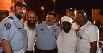 המשטרה ציינה בצעדה לילית את מסע יהודי אתיופיה לישראל