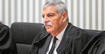 שופטת לבנה של עורכת דין: "נתת לה את הכדורים בבוקר?"