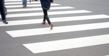 מאסר לנהג משאית שדרס למוות הולכת רגל במעבר חציה