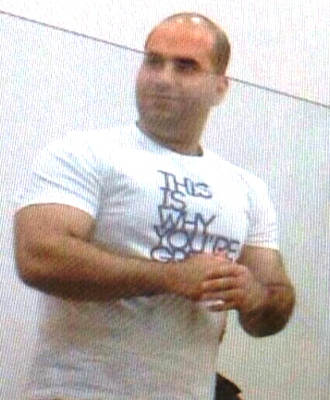 הסנגור: שיניים שבורות, פציעה בברך, ופגיעה בעיין שמאל