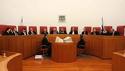 פגיעה אנושה בתפקיד הרשות השופטת. בית המשפט העליון