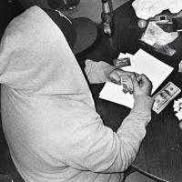  סוחר סמים או סטלן ברישיון? (אילוסטרציה)