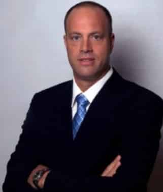 הכותב, עו"ד בני כץ