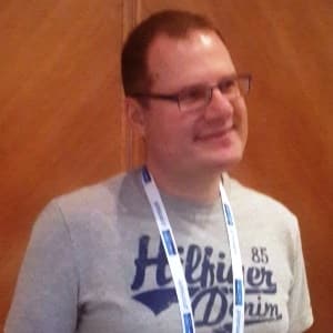 הקובל עו"ד מייק יורק ריד