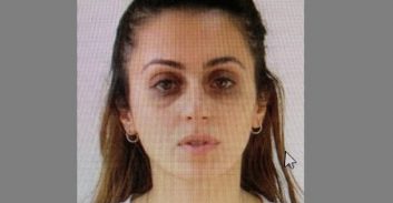 אישום: כך עקצה המהמרת הכפייתית מאות אלפי שקלים מחמישה גברים