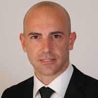 עו"ד מיקי חובה