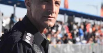 הקצין האלים, השוטרת השקרנית והעונשים הקלים