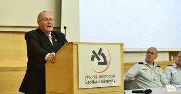 הצפיפות בבתי הסוהר: השופט רובינשטיין רומז שבג"צ צריך לדחות בקשת המדינה