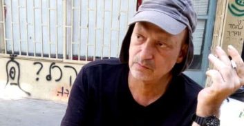 512: נפטר עד הגנה מרכזי שבית משפט סירב לאפשר לו להעיד