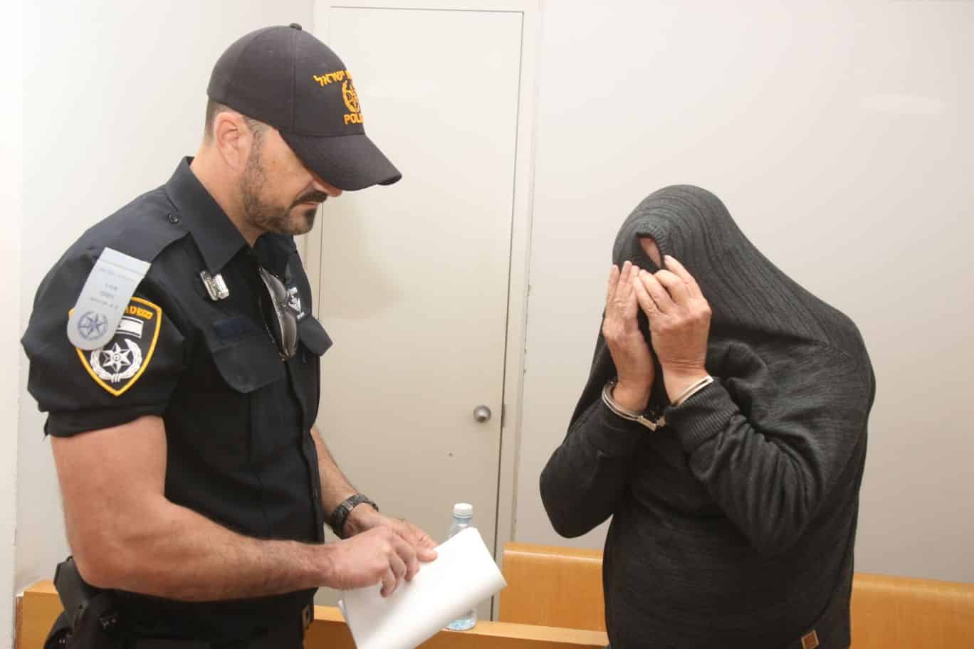 האב החשוד בבית המשפט