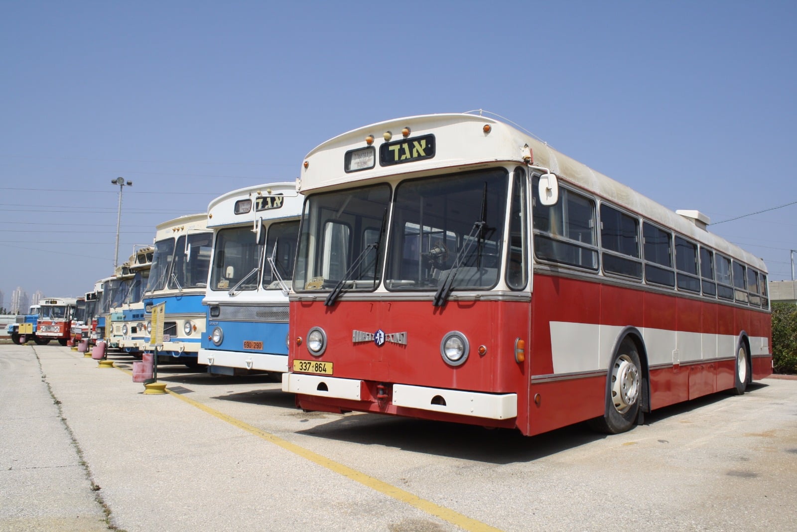היסטוריה ברחבת היס פלאנט ראשל"צ