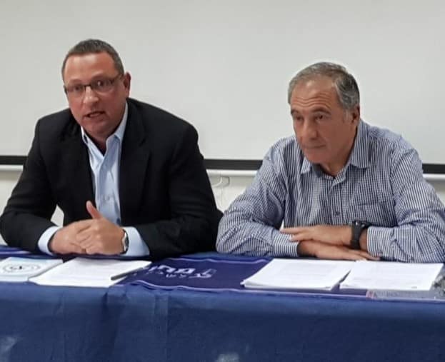 עו"ד אבוהב (משמאל) בכנס