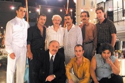 הדמויות סיפרו את הפשע. הגרוזינים