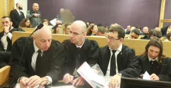 פרשה 1131 – התובע: לעדויות עדי המדינה יש ראיות תומכות עצמאיות בלתי ניתנות להפרכה