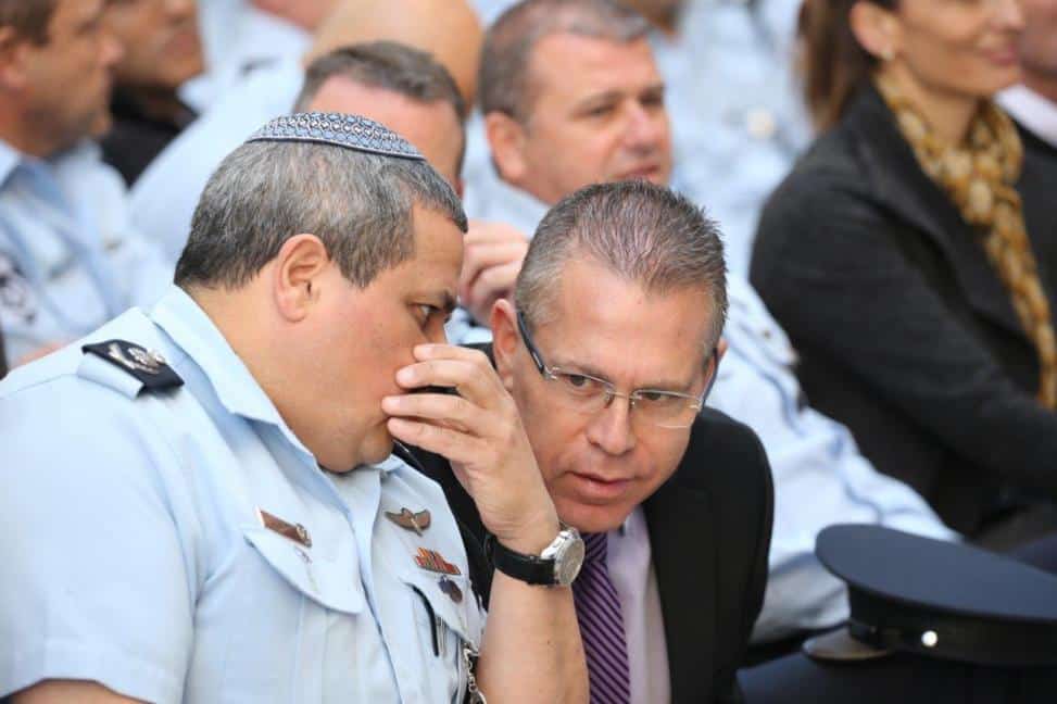 היו זמנים. המפכ"ל רוני אלשיך והשר גלעד ארדן