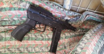 אמצעי לחימה נתפסו בדירה בדיר אל אסד