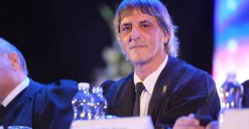 הלב של חימי ו-441 עורכי דין שהוסמכו בדיעבד