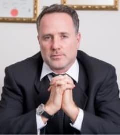 נערער. עו"ד שרון נהרי