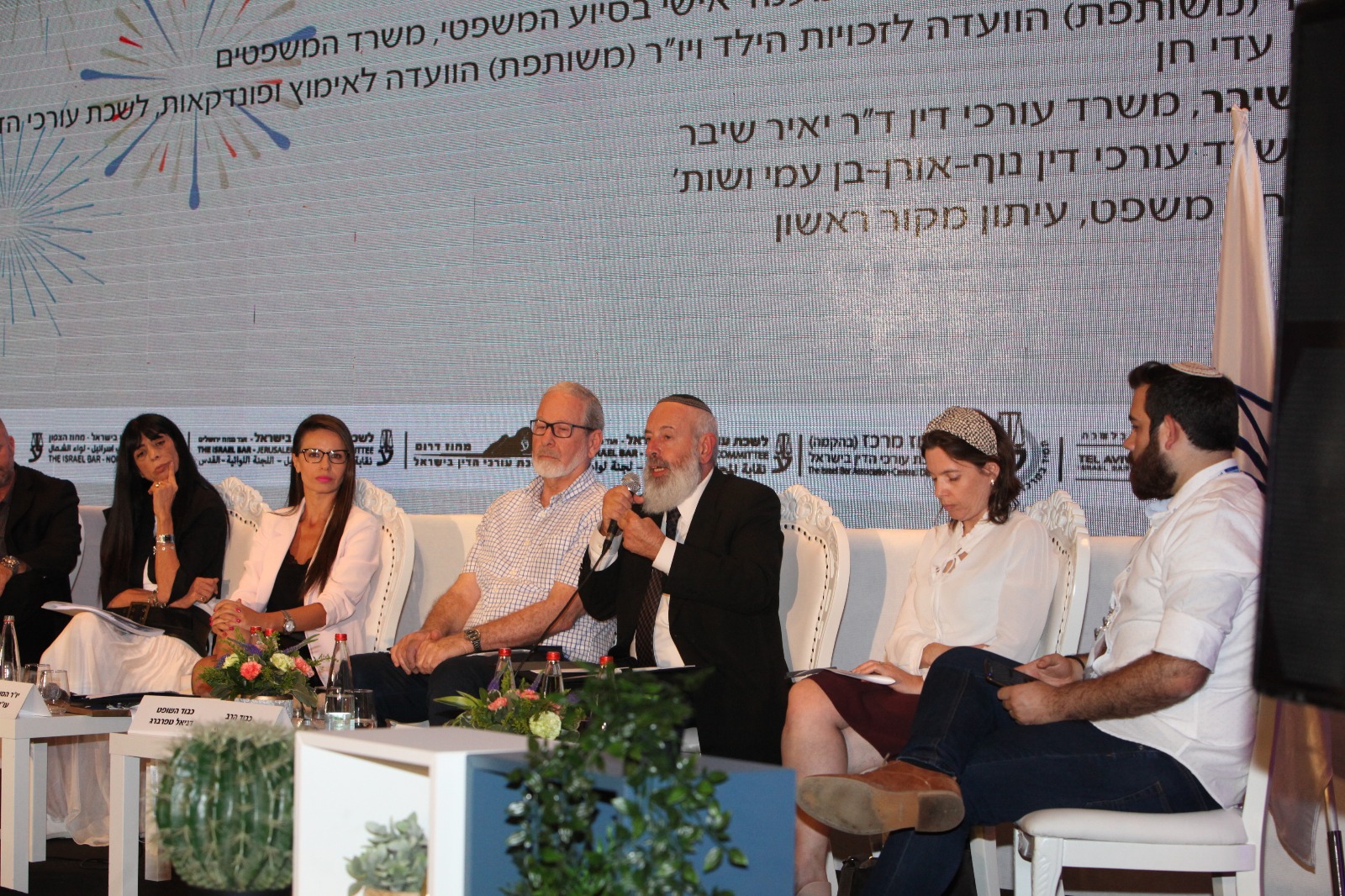 "צריך חוק, אבל מאובחן". הפאנל (צילומים: פוטו מרסלו, דוברות לשכת עורכי הדין)
