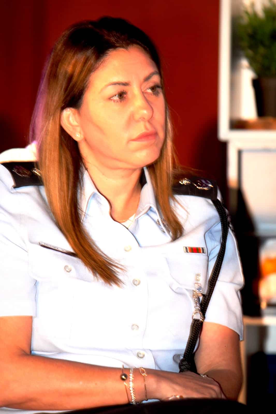 הדוברת המותקפת, סנ"צ מירב לפידות, התאקלמה במשטרה: גם נושאת אקדח וגם מסנגרת