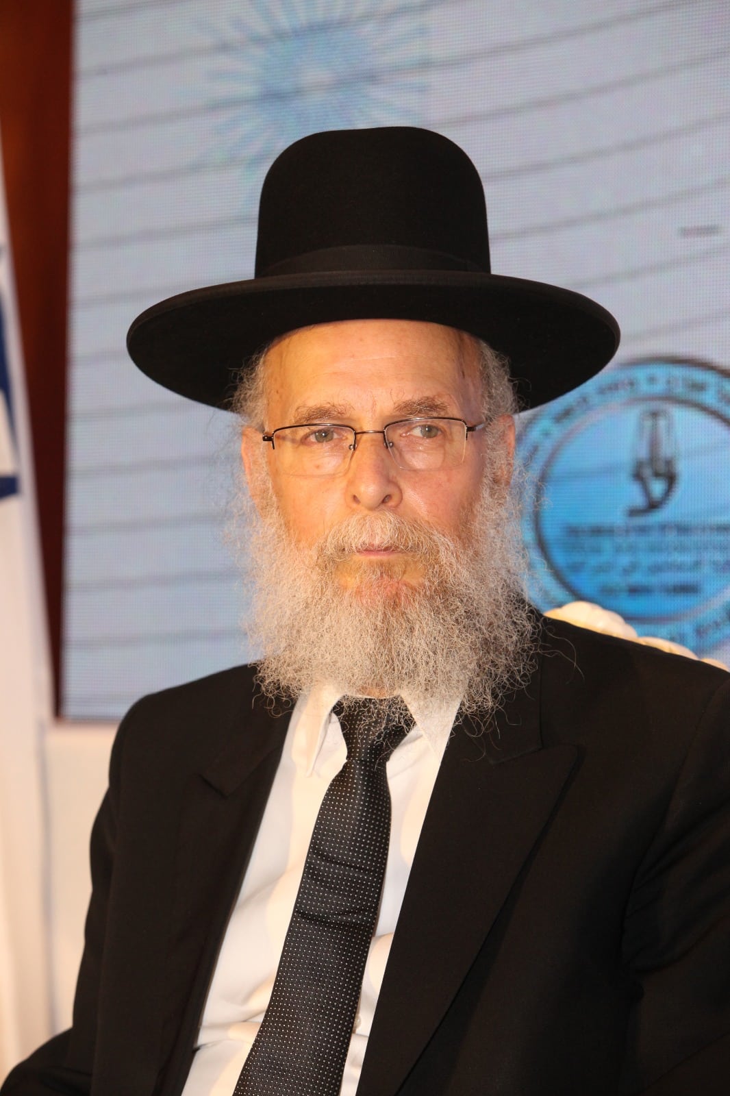 "אי אפשר לומר שאב ואם שווים, כי על האב חלה תקנת הגמרא, ועל האם לא". הרב אליהו היישריק (צילום: דוברות לשכת עורכי הדין)