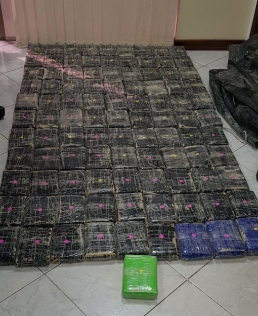 פלטות קוקאין טהור מקולומביה 