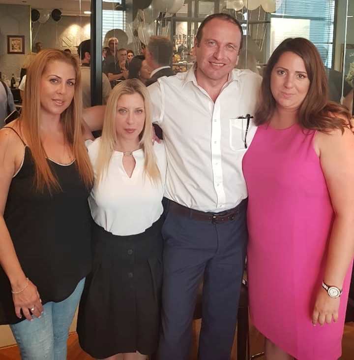 עורכות דין לענייני משפחה ואורח - שירלי שדה, רות דיין ודפנה לביא עם יעקב שקלאר