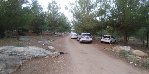 נטען כי נסע עם הרכב ליער, והצית אותו. הזירה (צילום" משטרה)