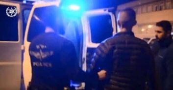 מחוז ת"א: סוכן עבריין הפליל עשרות סוחרי סמים ואמל"ח