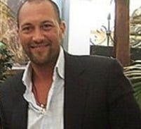 החפרפרת: מתמחה במשרד רואי החשבון שטיפל בנכסי משפחת גומא אגייאר