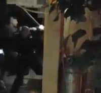 אישום: ניסה להכות את המחבל בקרש