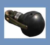 אישום: השליך רימון על מאפייה