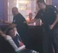 התקיפה במועדון האומן 17: כתב אישום נגד סדרנים שהיכו קטין