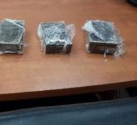 מי מסתיר את החשיש שבקיר