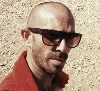 תראו מי שמדבר