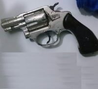 עבודות שירות לתושב הקריות על החזקת אקדח ותחמושת