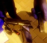 אישום: צעירים מרמלה ירו לעבר אמא של מסוכסך שלהם ביבנה