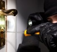 פעם קצין בימ"ר, היום פורץ?