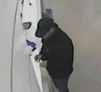 תושב קרית מוצקין חשוד בשוד שני סניפים של בנק הדואר