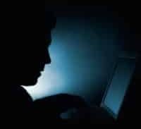 חשד: החייל הג'ובניק שהתחזה ל"שוגר-דדי" וסחט מינית קטינות ובגירות