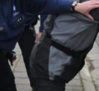 מישושים באפלה