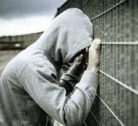 פרסום ראשון: קטין הנאשם ברצח נמלט על אופנוע מבית משפט מחוזי בחיפה