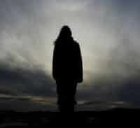 חשד: הורים מיפו התעללו בבתם לאורך שנים