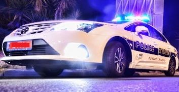 באר שבע: נאשם שברח משוטרים דרס הולך רגל ופצע אותו אנושות