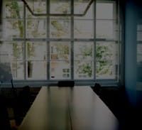 בן 75 זוכה מהטרדה מינית של עובדת במשרד שירותים לעורכי דין