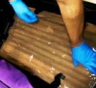 7.5 קילוגרם חשיש הודי במזוודה