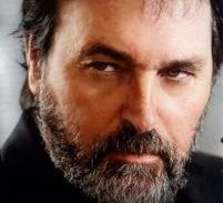 הגננת "העוקצת" מיכל קליינמן התהפכה על הזמר "הגולה" בני אלבז