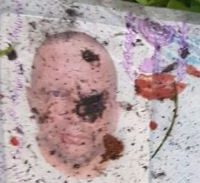 האקדח מת מצחוק בלה גרדיה