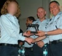 הסמויה חוזרת